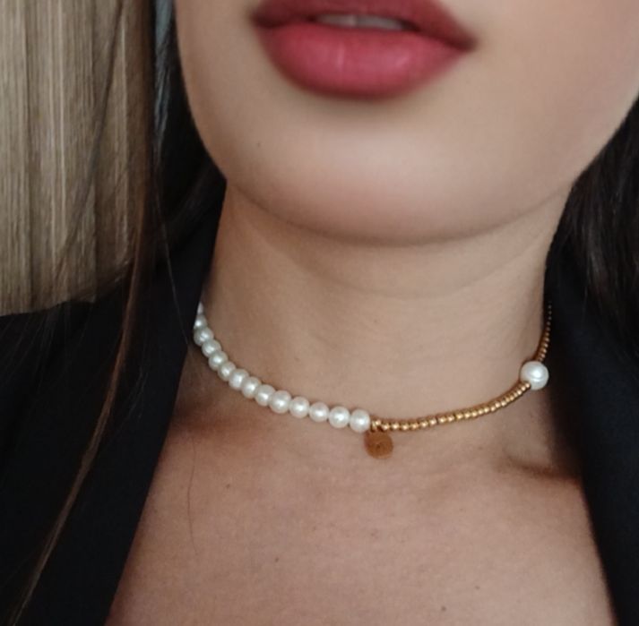 Колие с естествени перли и неръждаема стомана