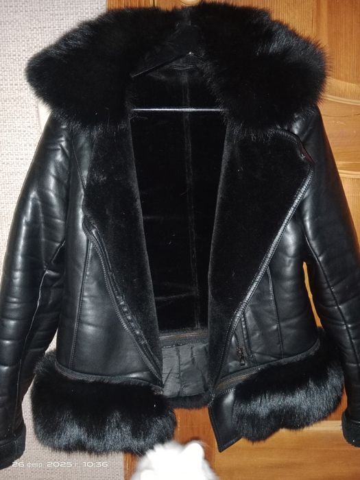 Продам теплую дубленку