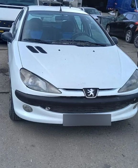 Peugeot 206 Vand Peugeot 206 SEDAN Fabricatie 2007 benzina+GPL THOMASETTO