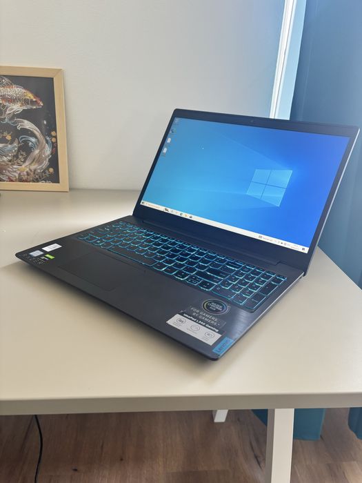 Lenovo Gaming• i5-9300H• 16Gb Ram• Nvidia GTX 1050• Taste luminate