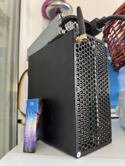 Майнер Goldshell AE BOX-II