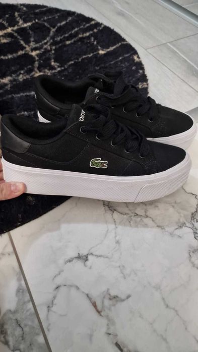 Adidasi/Tenisi Dama Lacoste marimea 38