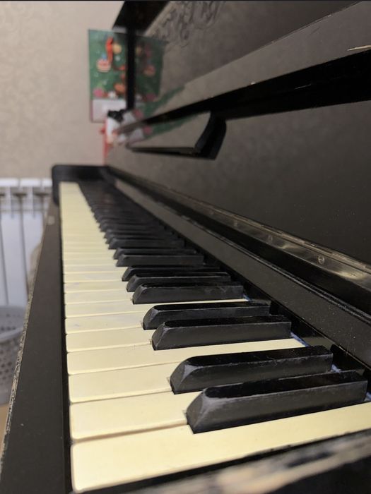 Arzon Sotiladi Pianino / Продается Фортепиано