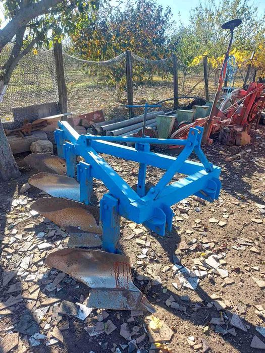 Плуг продавам плуг 4