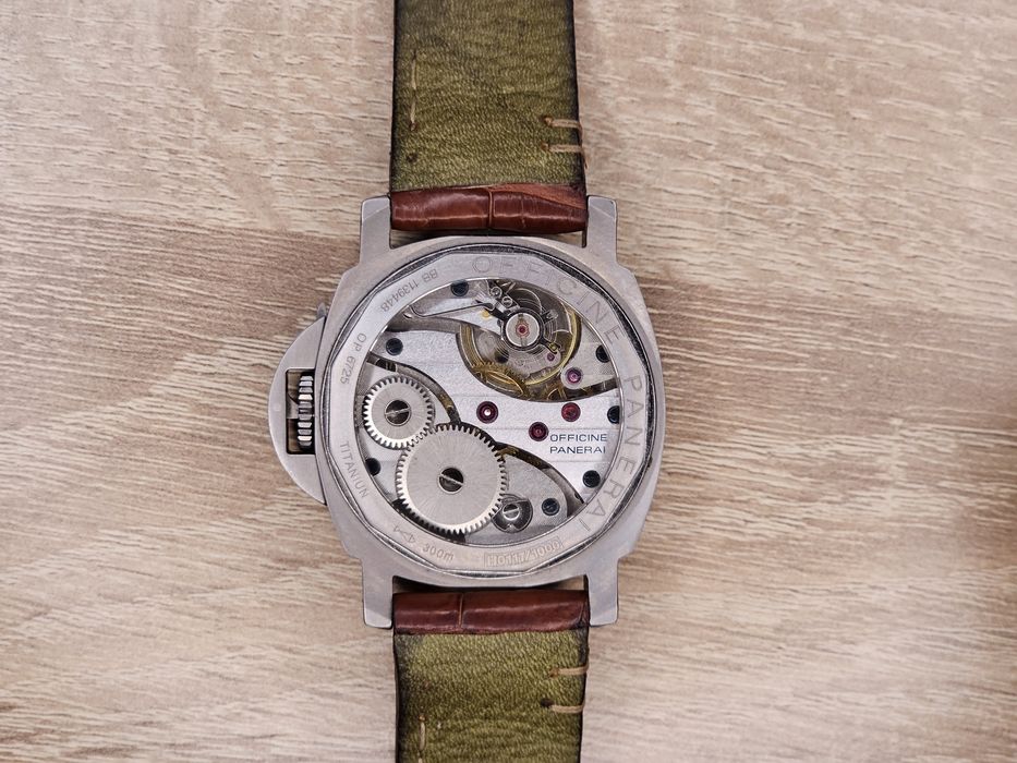 Panerai Luminor titanium