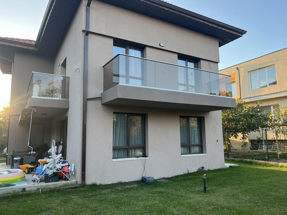 Алуминиеви и Стъклени парапети Варна