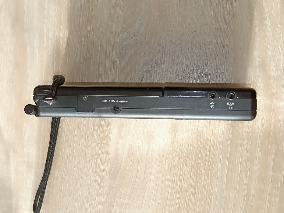 Mini tv Philips 3LC1000/02R de colectie vintage