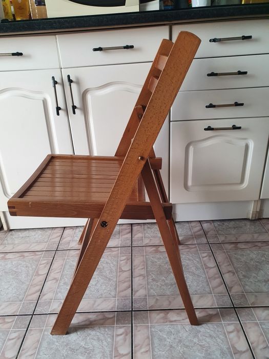 OCAZIE, Scaune din lemn masiv, pliabile, 7 bucăți, noi