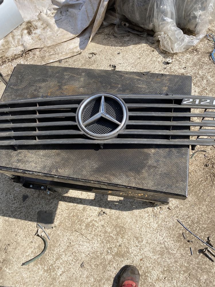 Grila radiator Mercedes sprinter 1996-2000