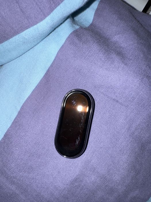 Mi band 8    В среднем состояние