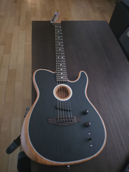 Fender Acoustasonic Player Telecaster – ca nouă, cu husă originală