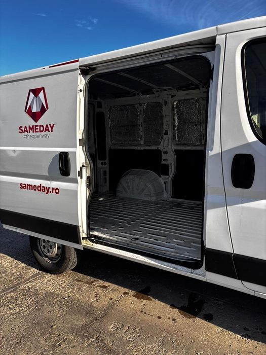 Peugeot Boxer si VW T6 2.0 e6 pregatite de curierat