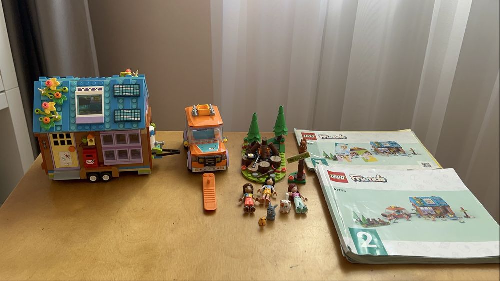 Lego friends Малка мобилна къща 41735