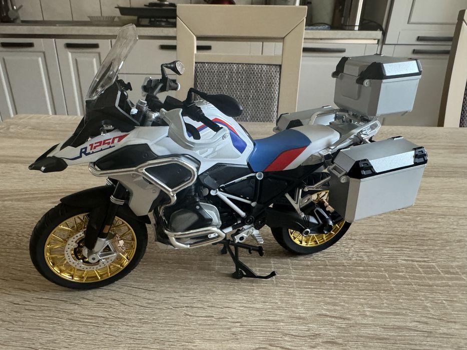 Macheta BMW GS 1250 bmw 1200GS (Pentru colectie)