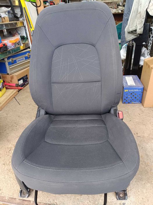 Пасажерска седалка за Киа Рио