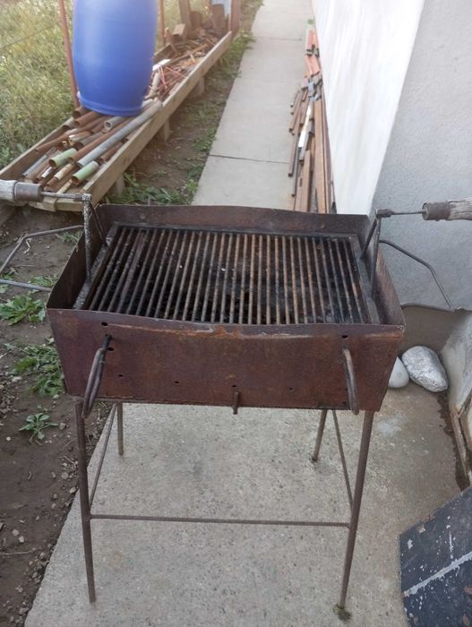 Grătar din inox si disc pentru gătit