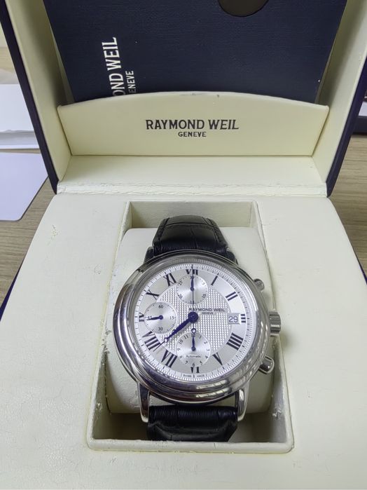 Продам шаейцарские часы Raymond Weil Maestro