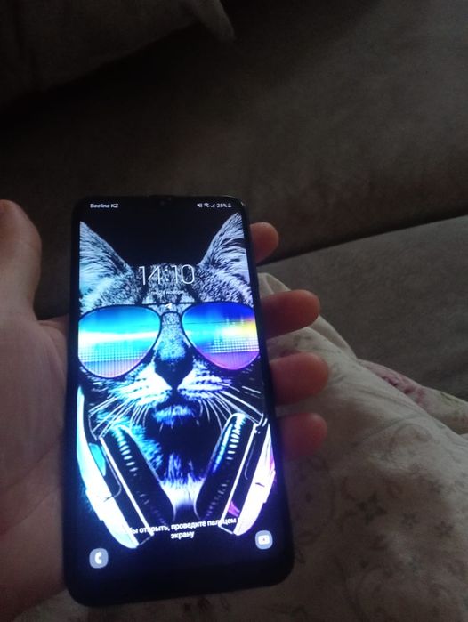 Самсунг а10 32гиг