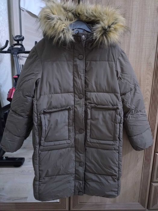 Пуховик зимний для девочки