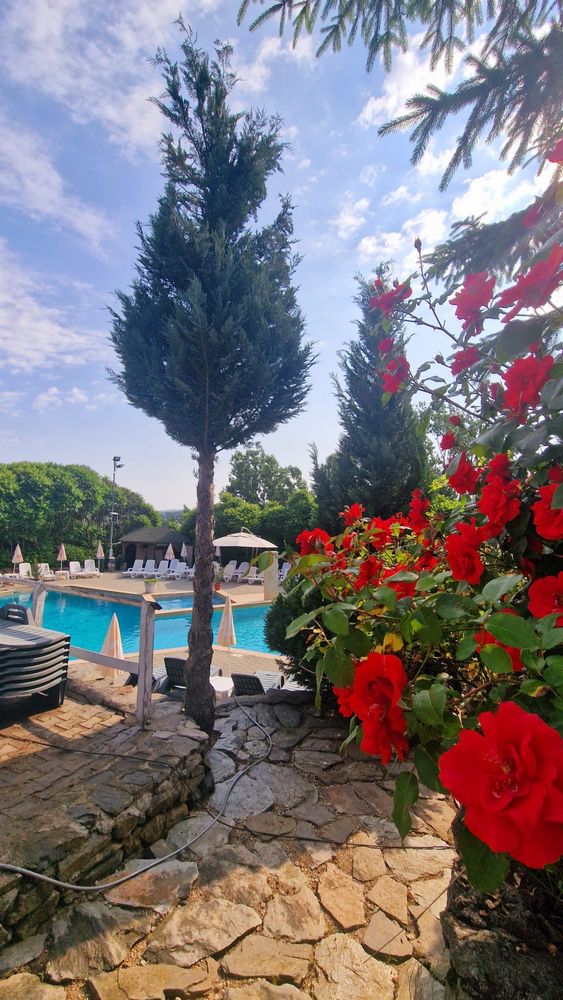 Camping, piscina, terasa, teren 3400 metri