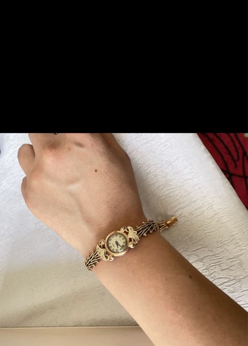 Винтажные часы золото