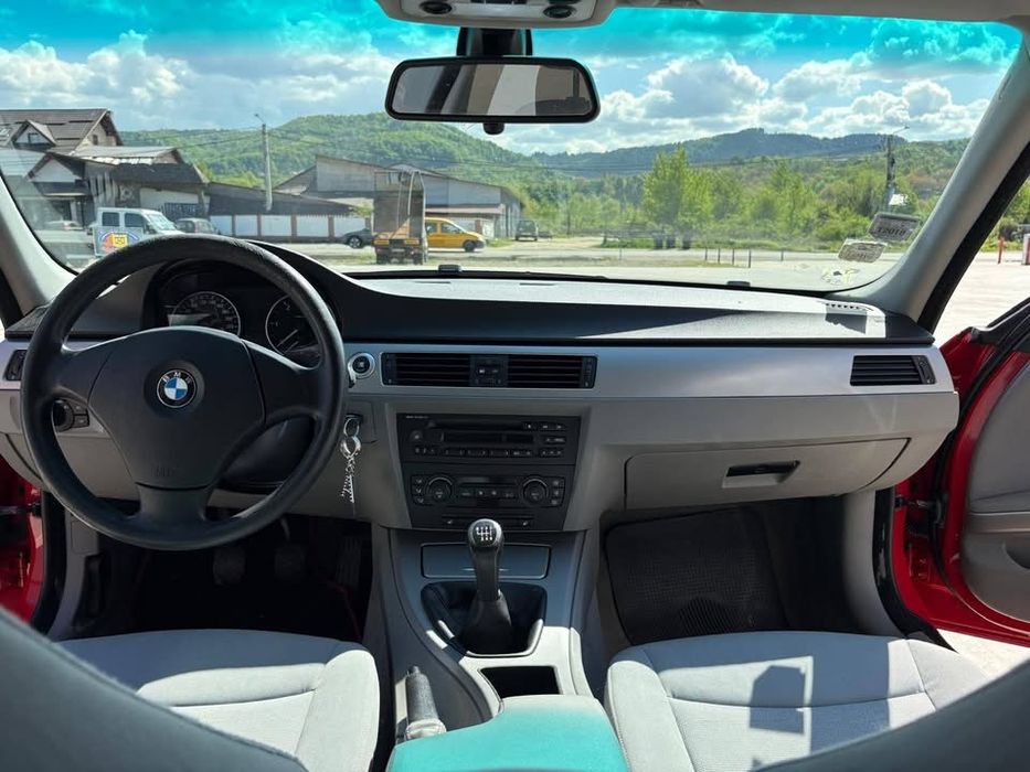 Vând BMW seria 3