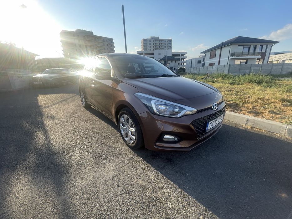 Hyundai i20 benzina