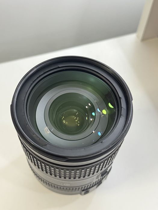 Obiectiv Nikon AF-S DX  18-300mm f/3.5-6.3G ED VR