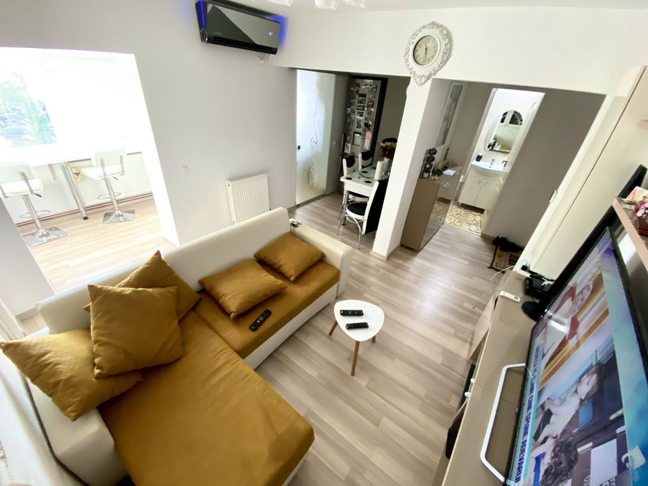 Inchiriez apartament cu 2 camere calea Marasesti nr 1, etaj 4