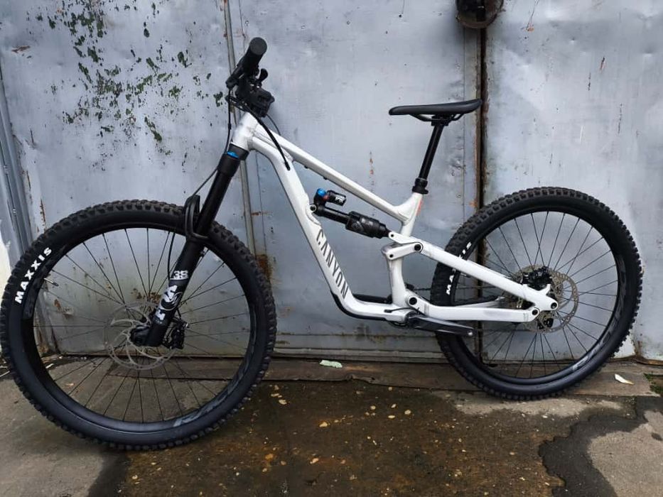 Bicicleta full suspension Canyon, fox38, Fox x2, magura, mullet
