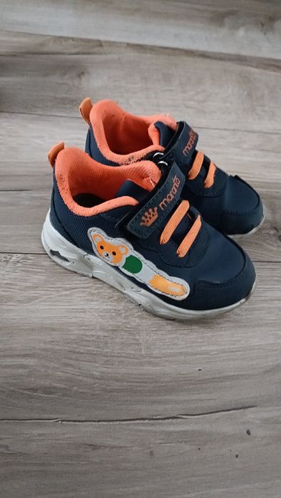 Adidași băiețel 25