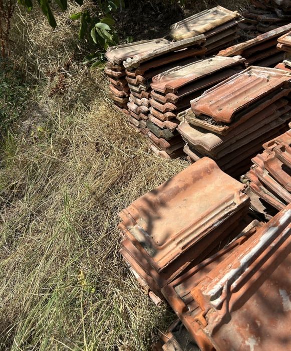 Подарявам керемиди