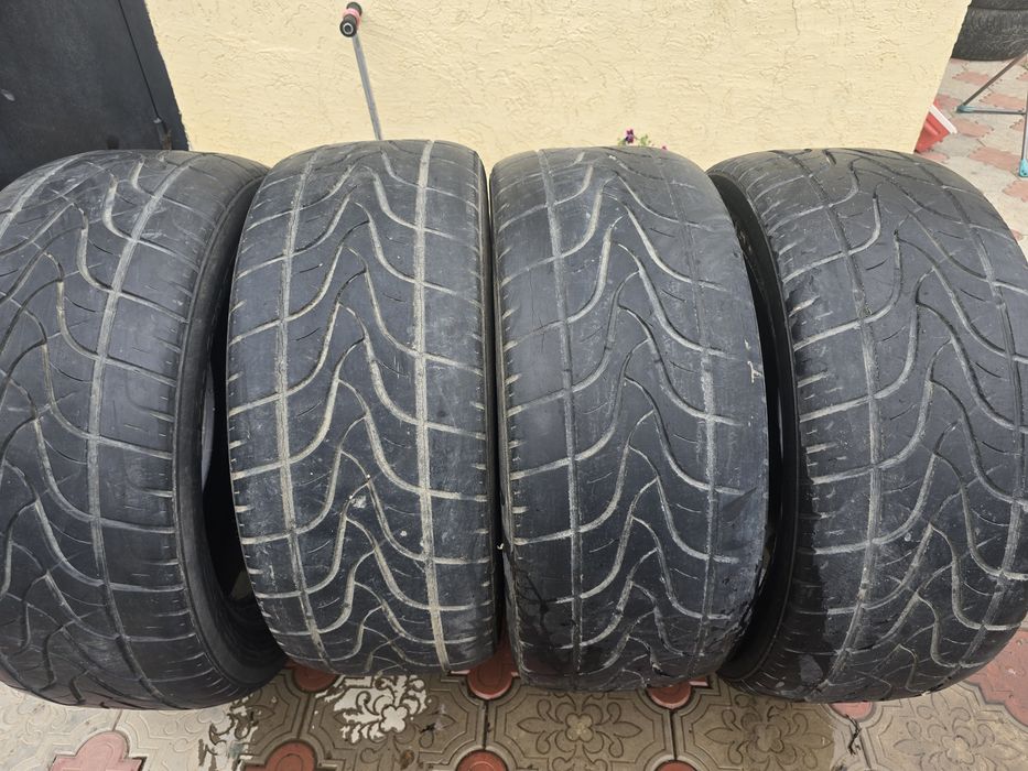 Летние шины от крузака 285/50R20
