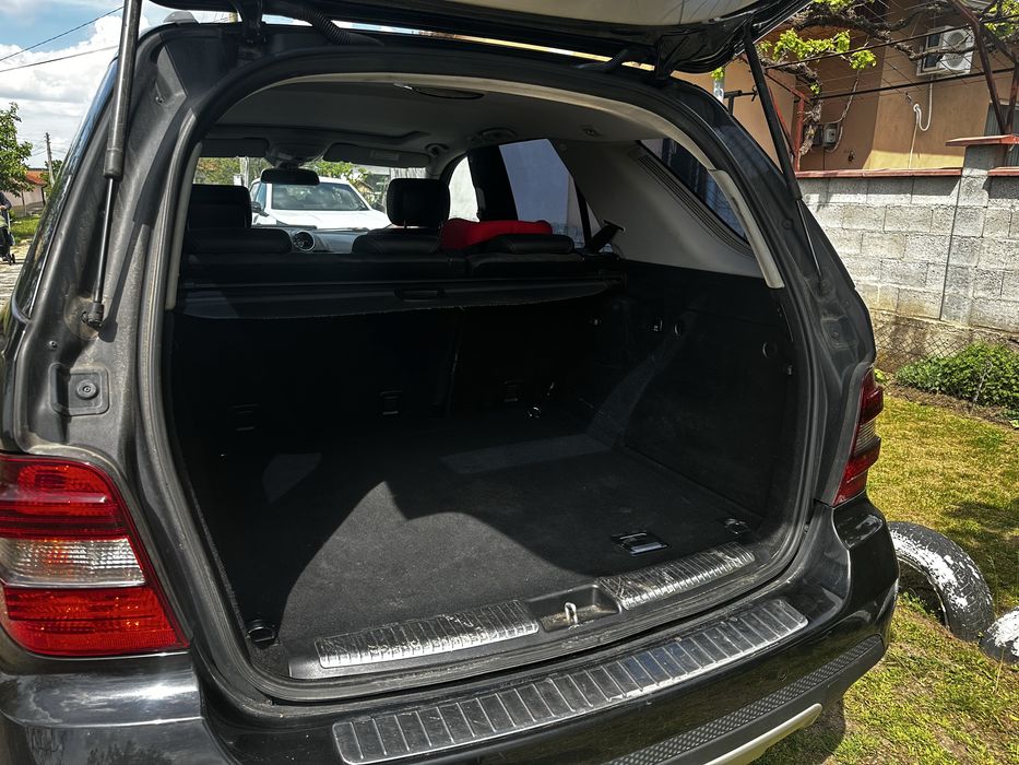 Mercedes-Benz ML 320