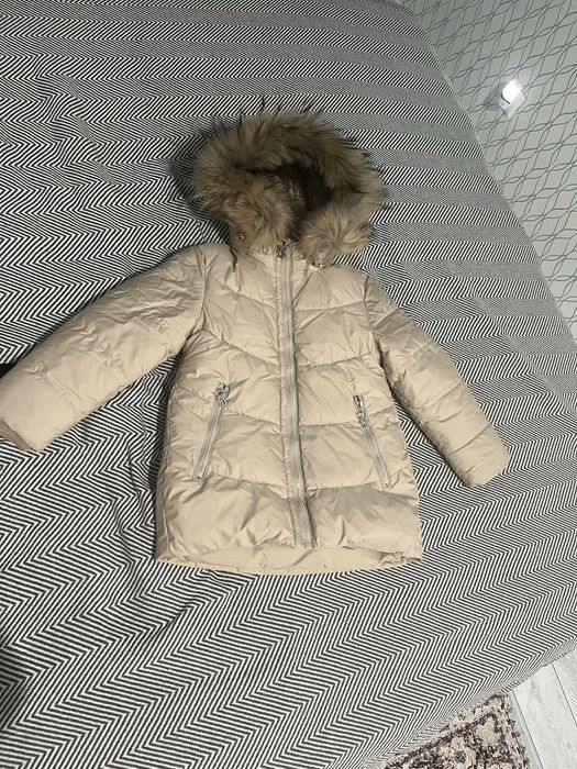 Зимняя куртка для девочки