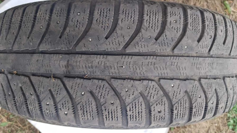 Зимние шины 225/65 R17