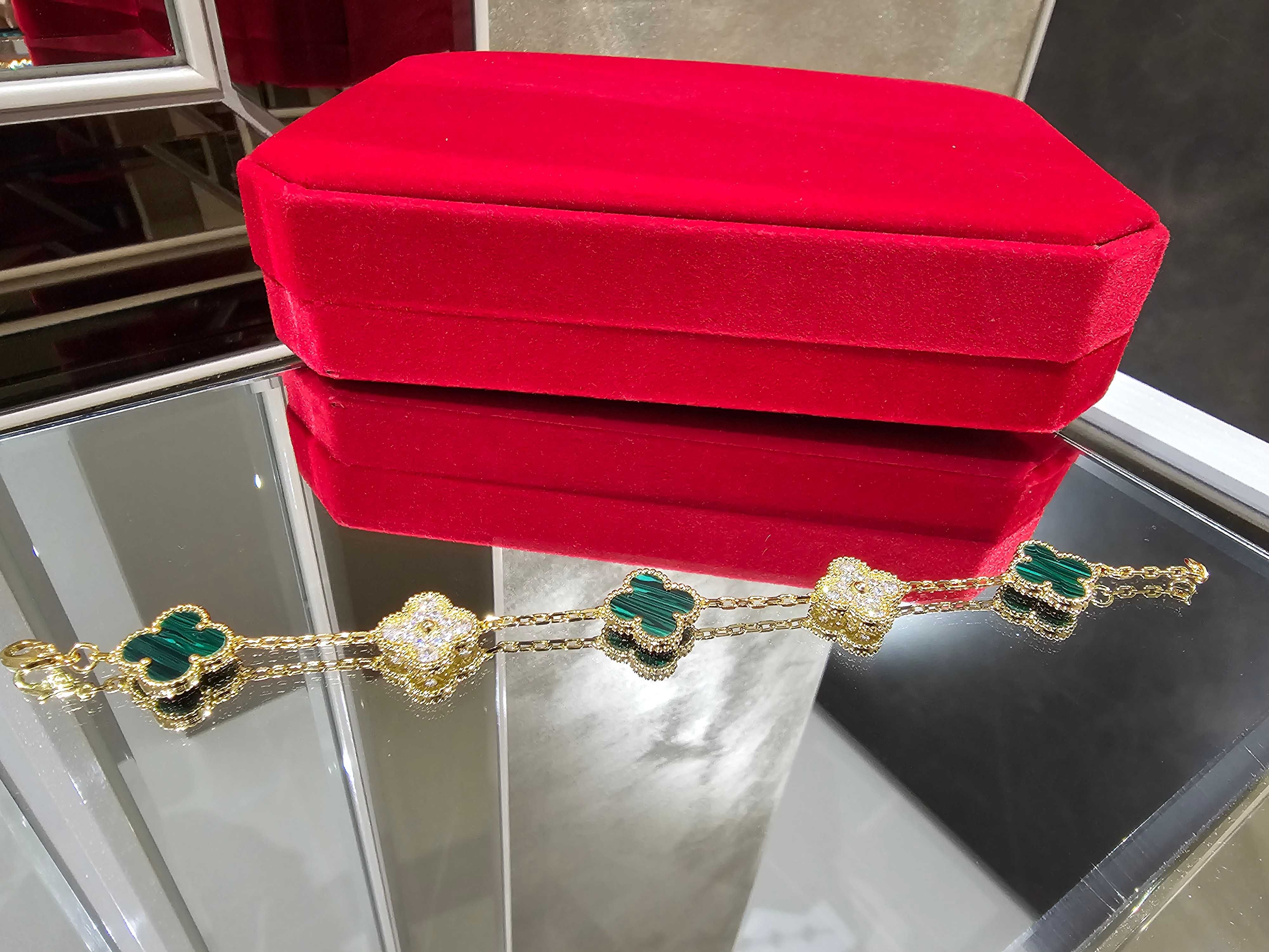 Van Cleef & Arpels VCA Gold Green 5 Alhambra Clover Дамска Гривна