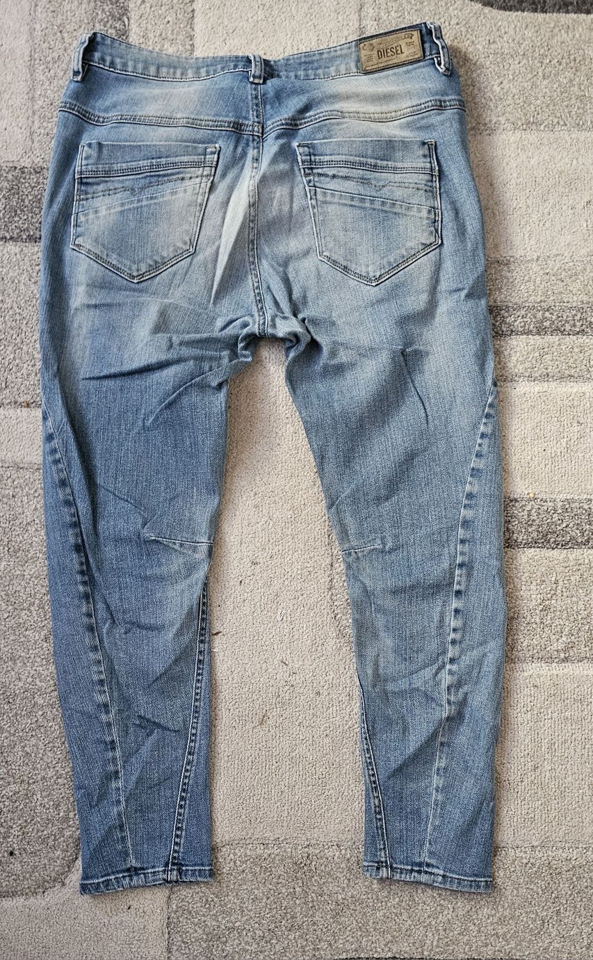 Дамски дънки DIESEL