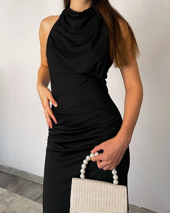 Rochie neagra elganta