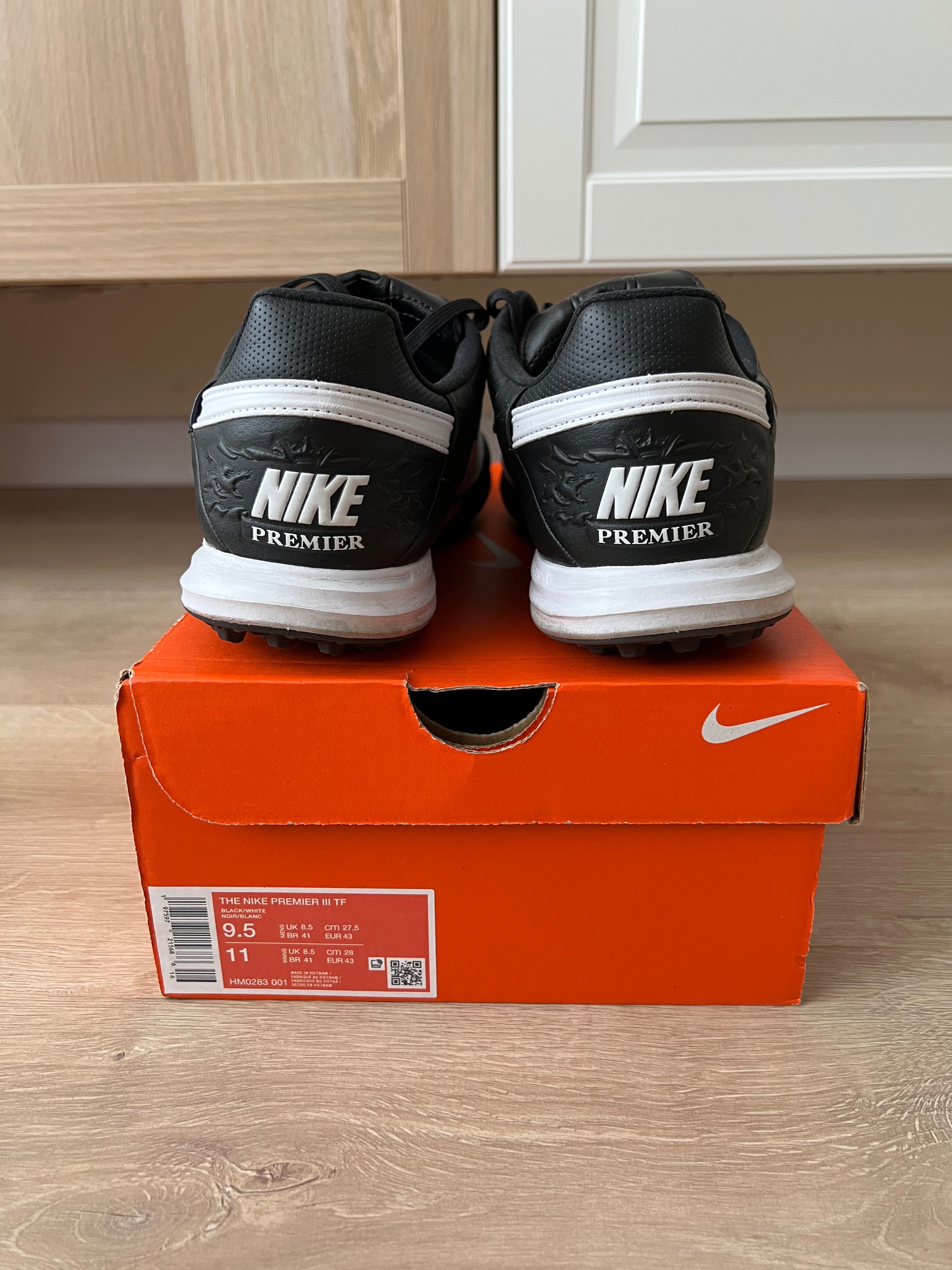 Стоножки футболни обувки Nike premier III TF
