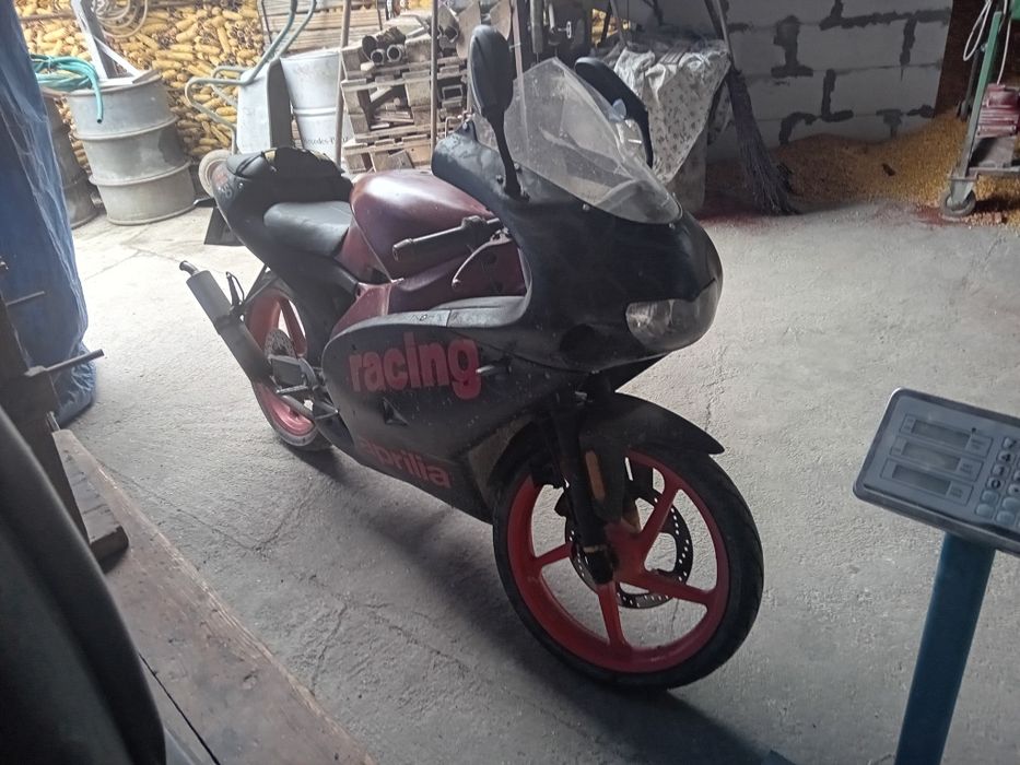 Aprilia rs50 cu carte RAR