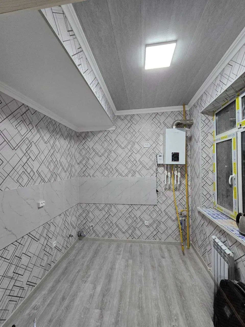 Срочно! Продажа. 2/7/8. "Азия Хаус" Иззат куча.