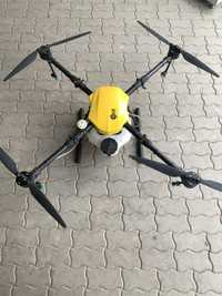 Dronă Agricolă ADT