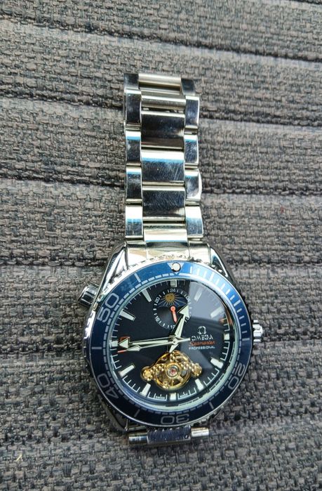 Часы Omega Seamaster
