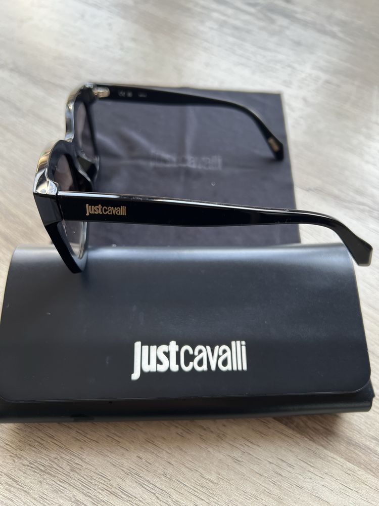 Дамски слънчеви очила Just Cavalli