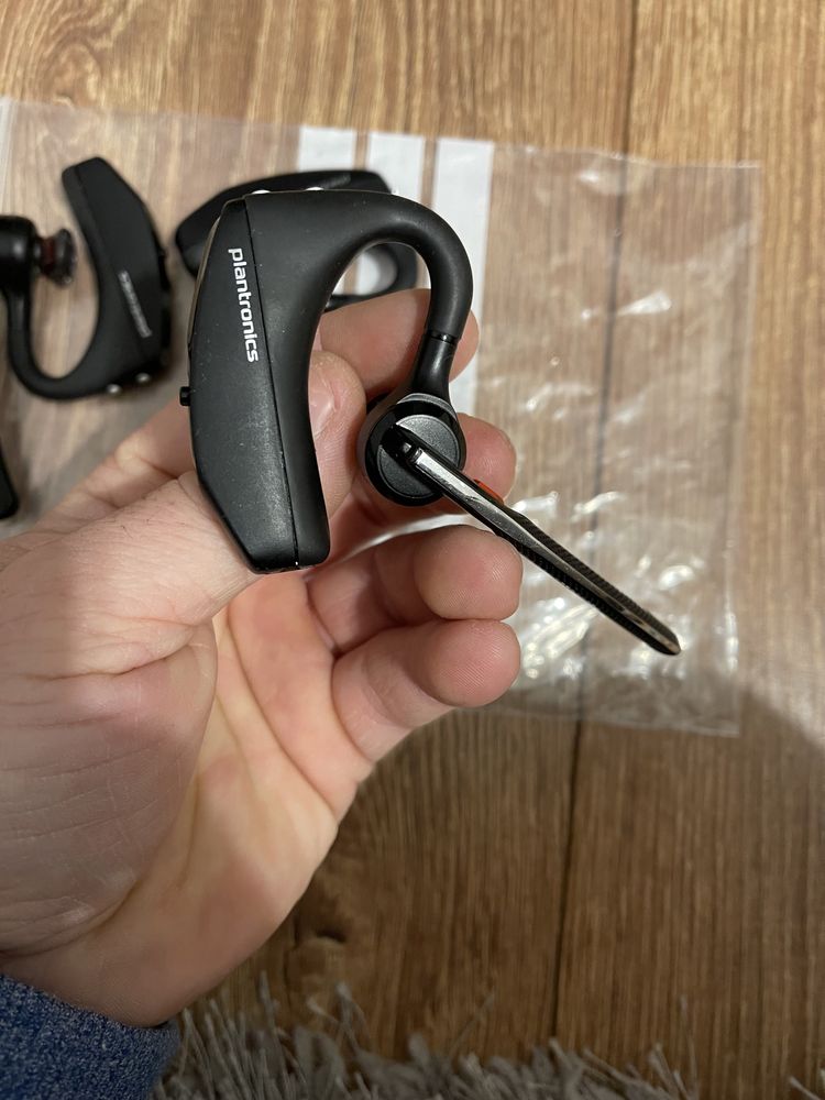 Casca plantronics voyager 5200 plt