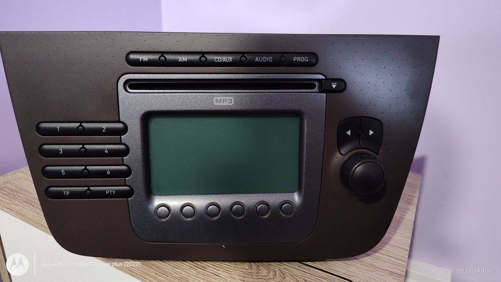 Оригиналнo radio s mp3 seat altea