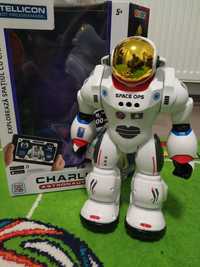 Robotel Austronautul Charlie