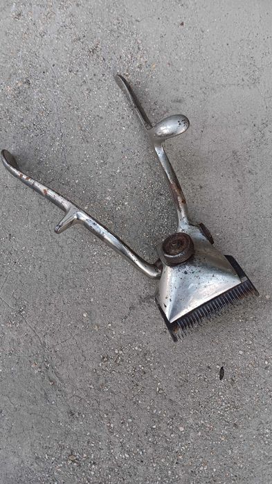 Ретро машинка за подстригване