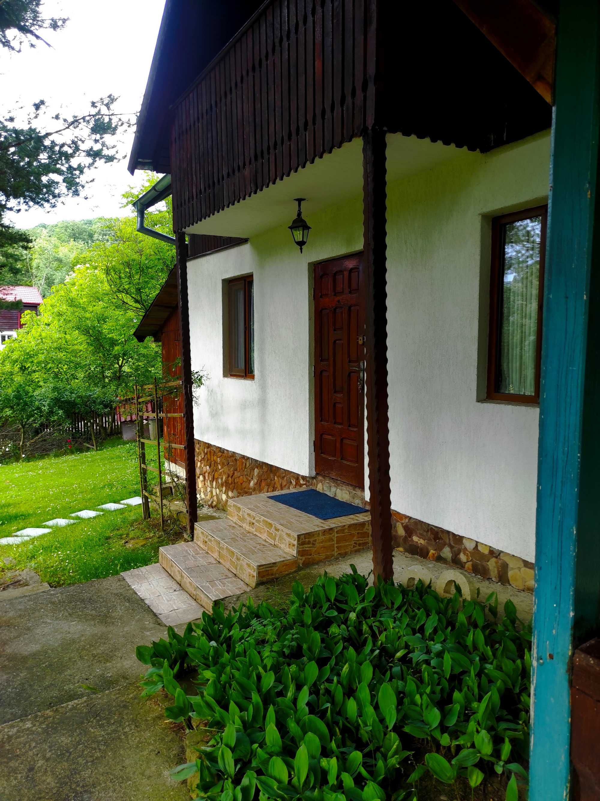 Casă de vacanță lângă Bacău - echilibrul perfect între oraș și natura